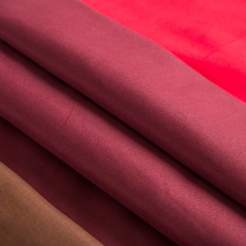 100% polyester dyed brushed home textile fabric is soft and skin-friendly, durable and pantone color microfiber